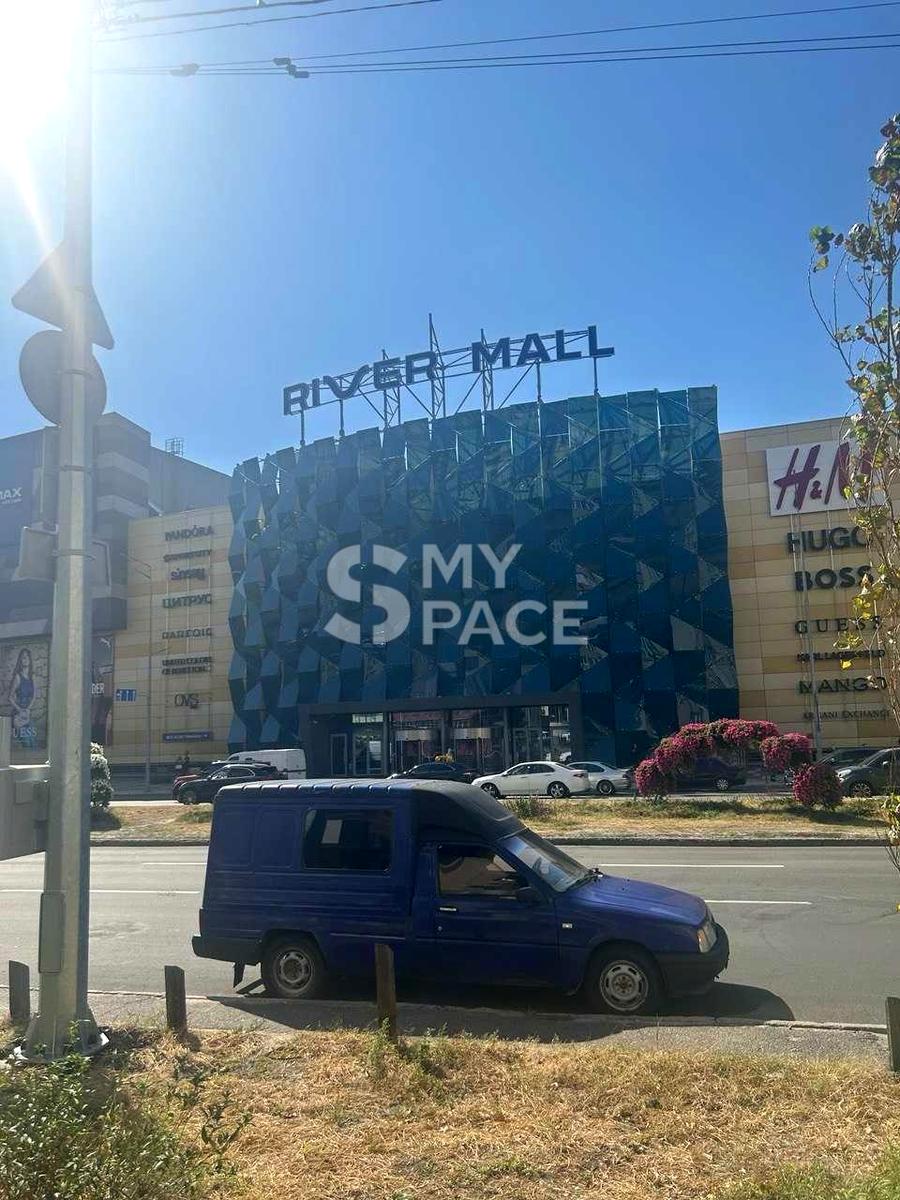 1872761744430089