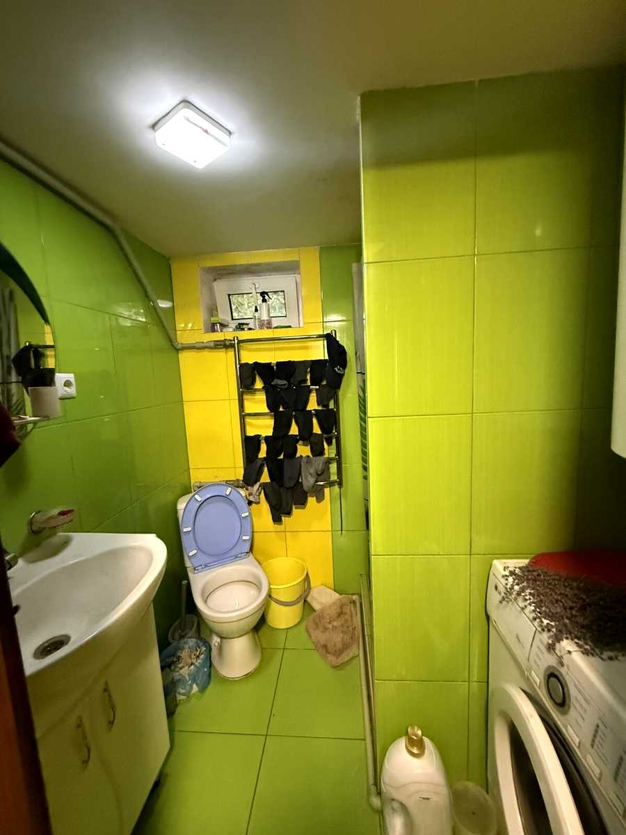 1872762374674686