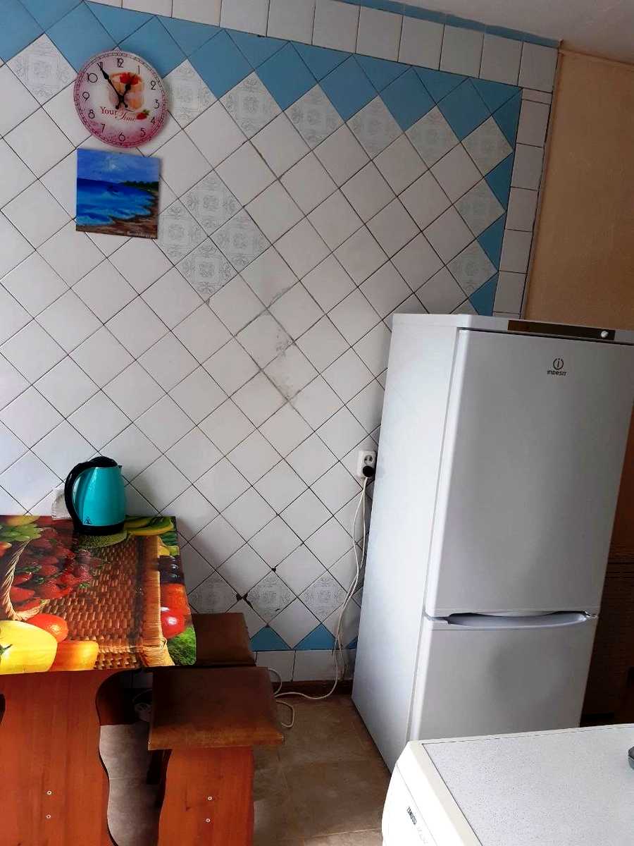 1872763346698017