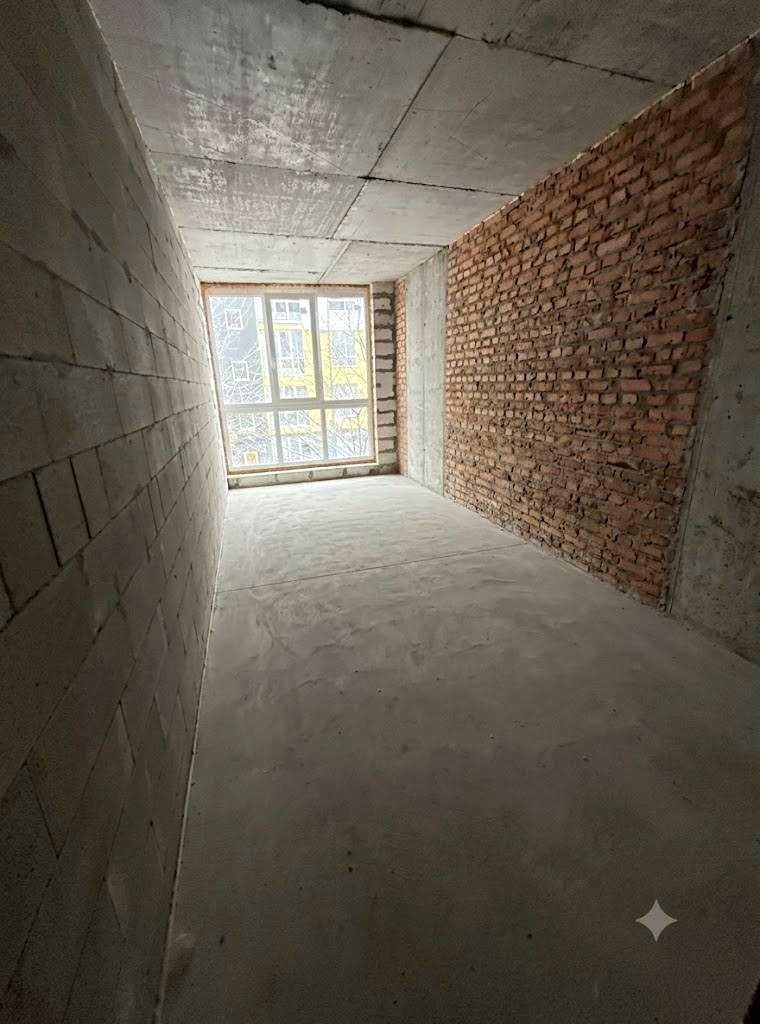 1872764366996244