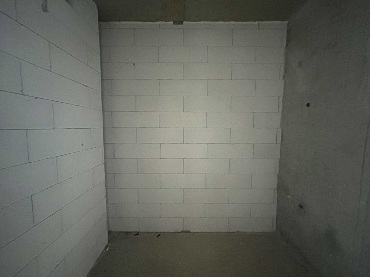 1872764385130646