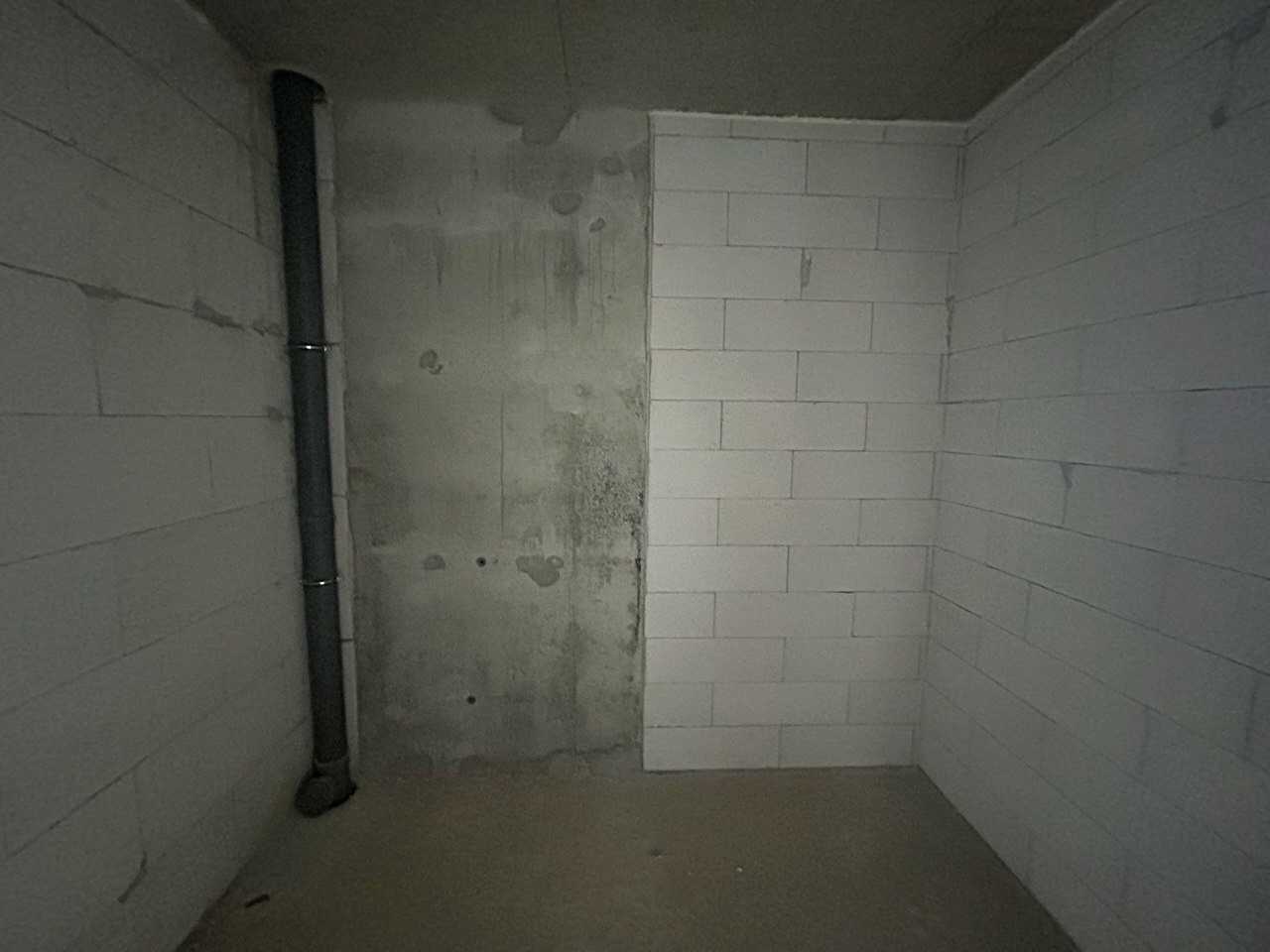 1872764386043597
