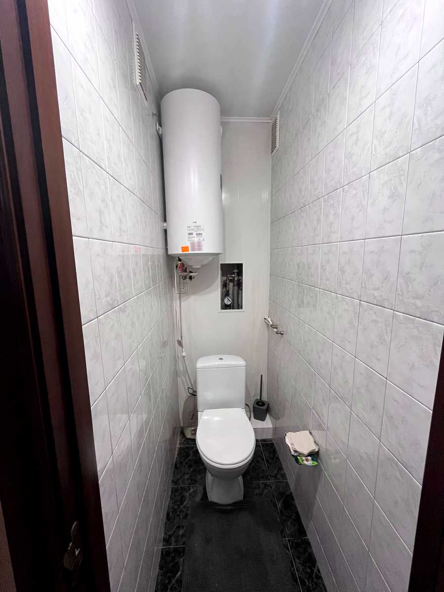 1872769437527953