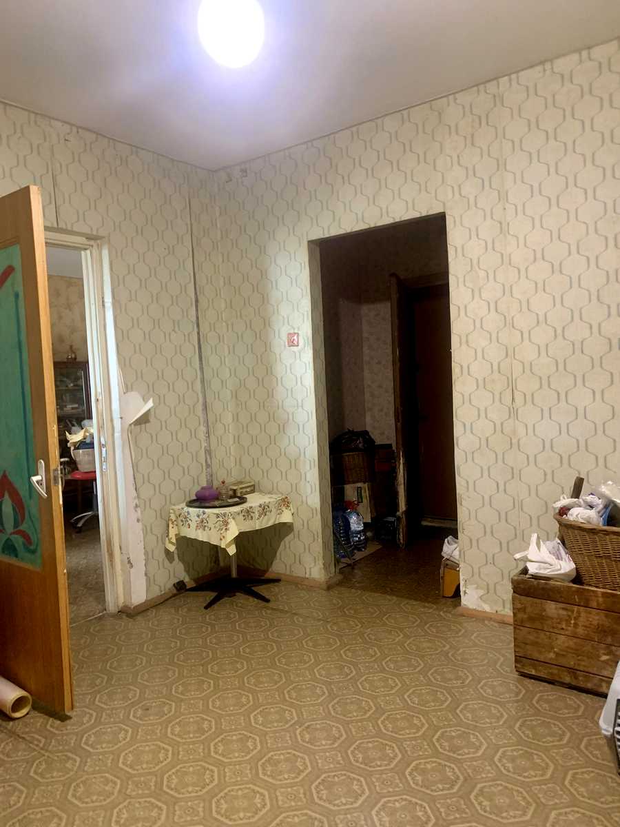 1872770455337611