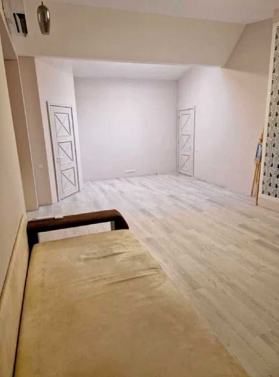 1872775564242834