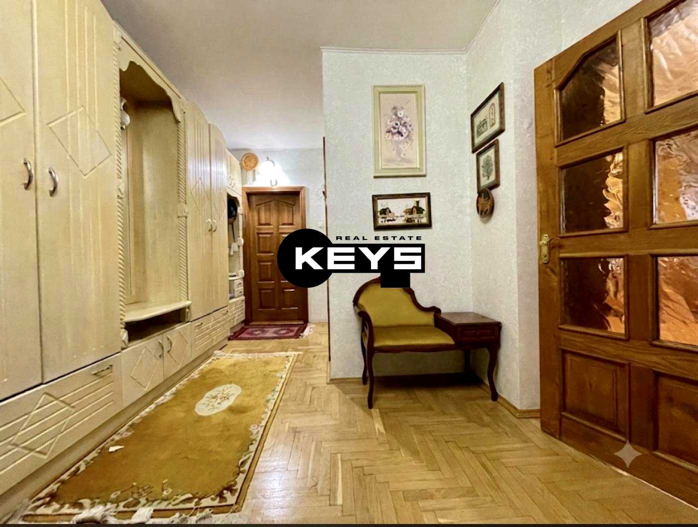 1872777921767325