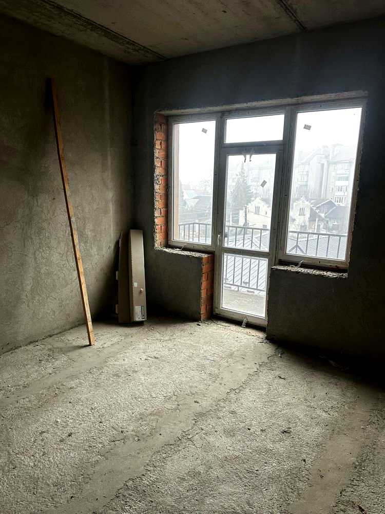 1872782865053529