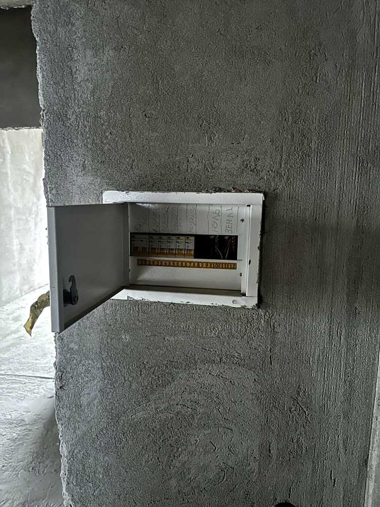 1872782866117478