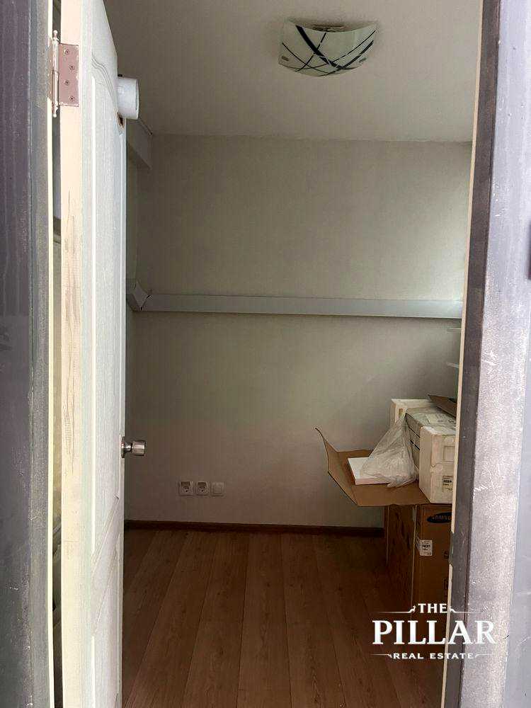 1872783939655743