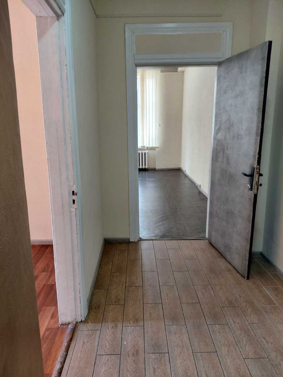 1872784024729542