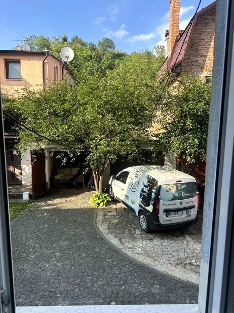 1872785452175016