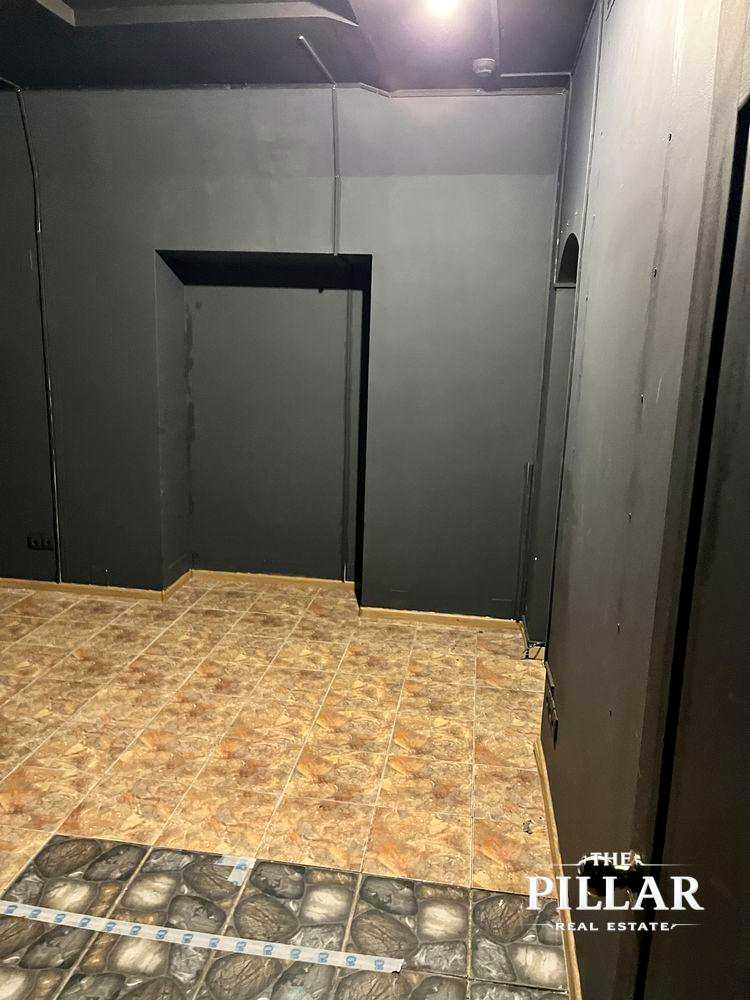 1872787203931011