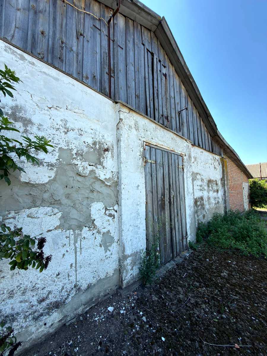 1872793148184545
