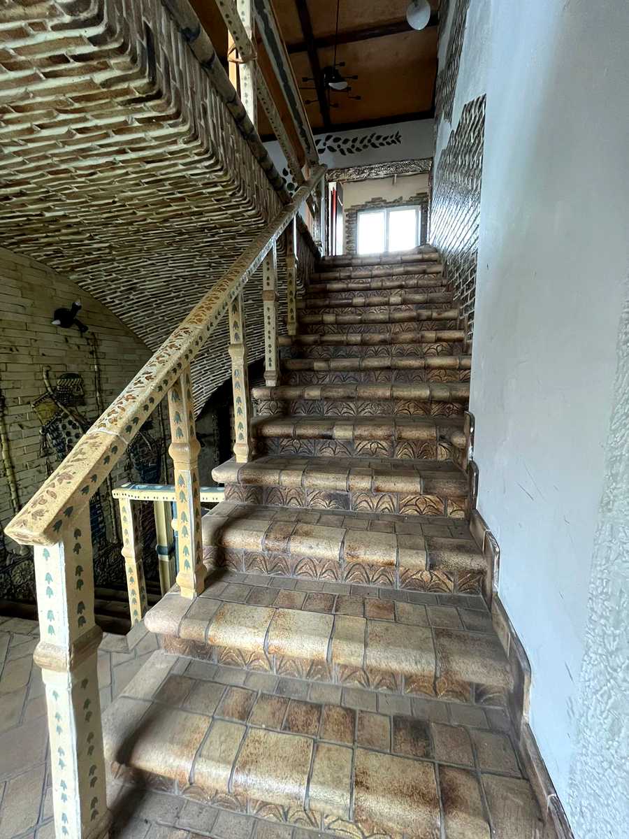1872795360675160