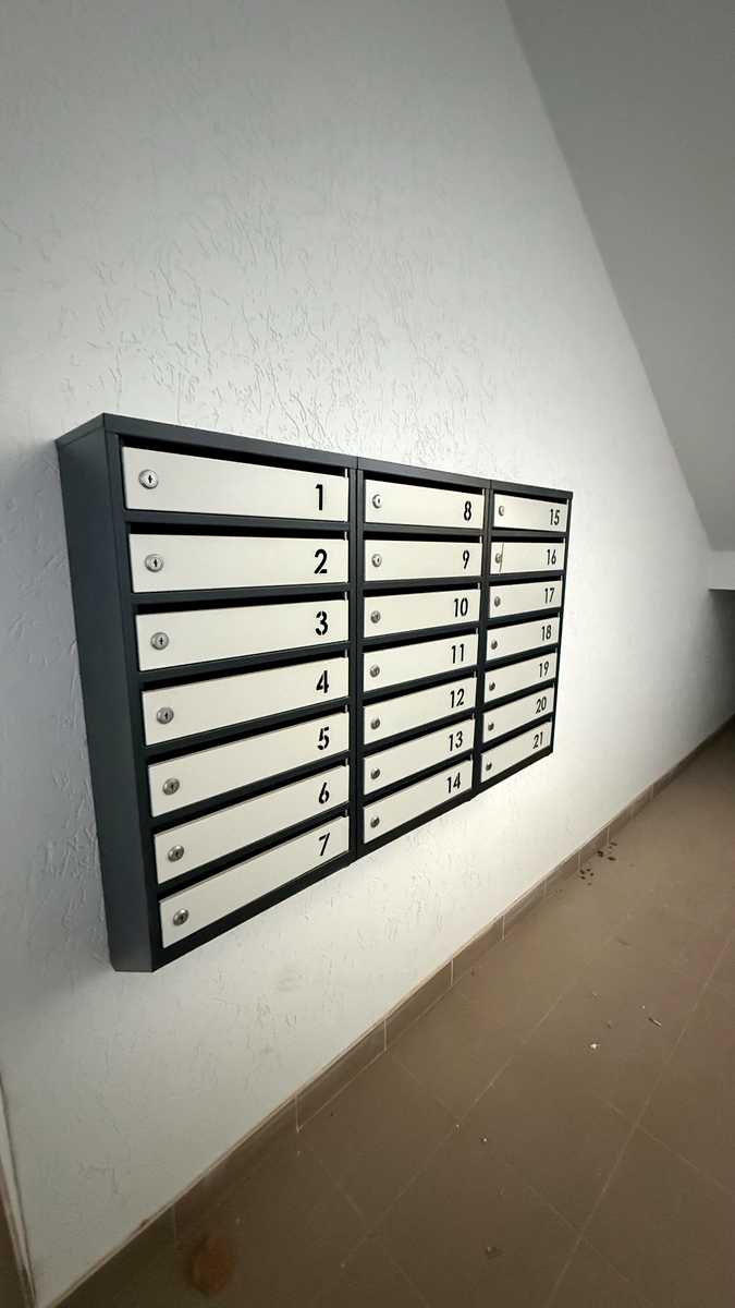 1872796017666704