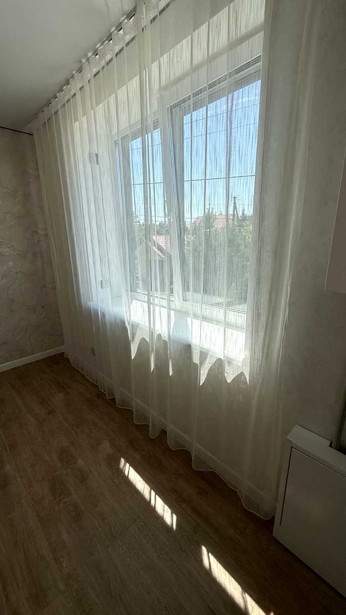 1872796025750263