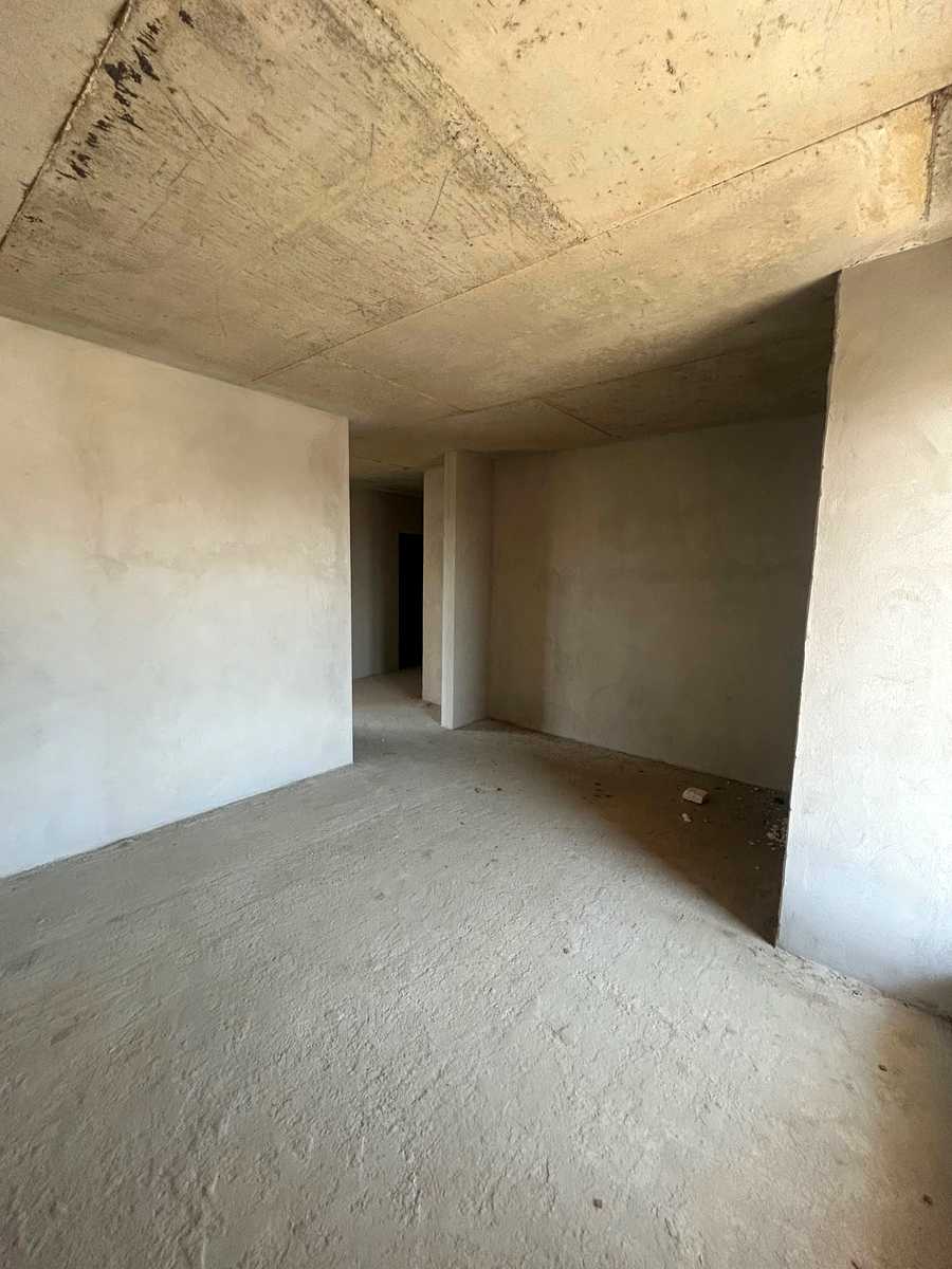 1872798003079978