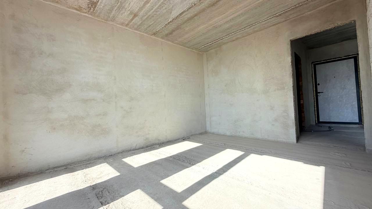 1872812835737902