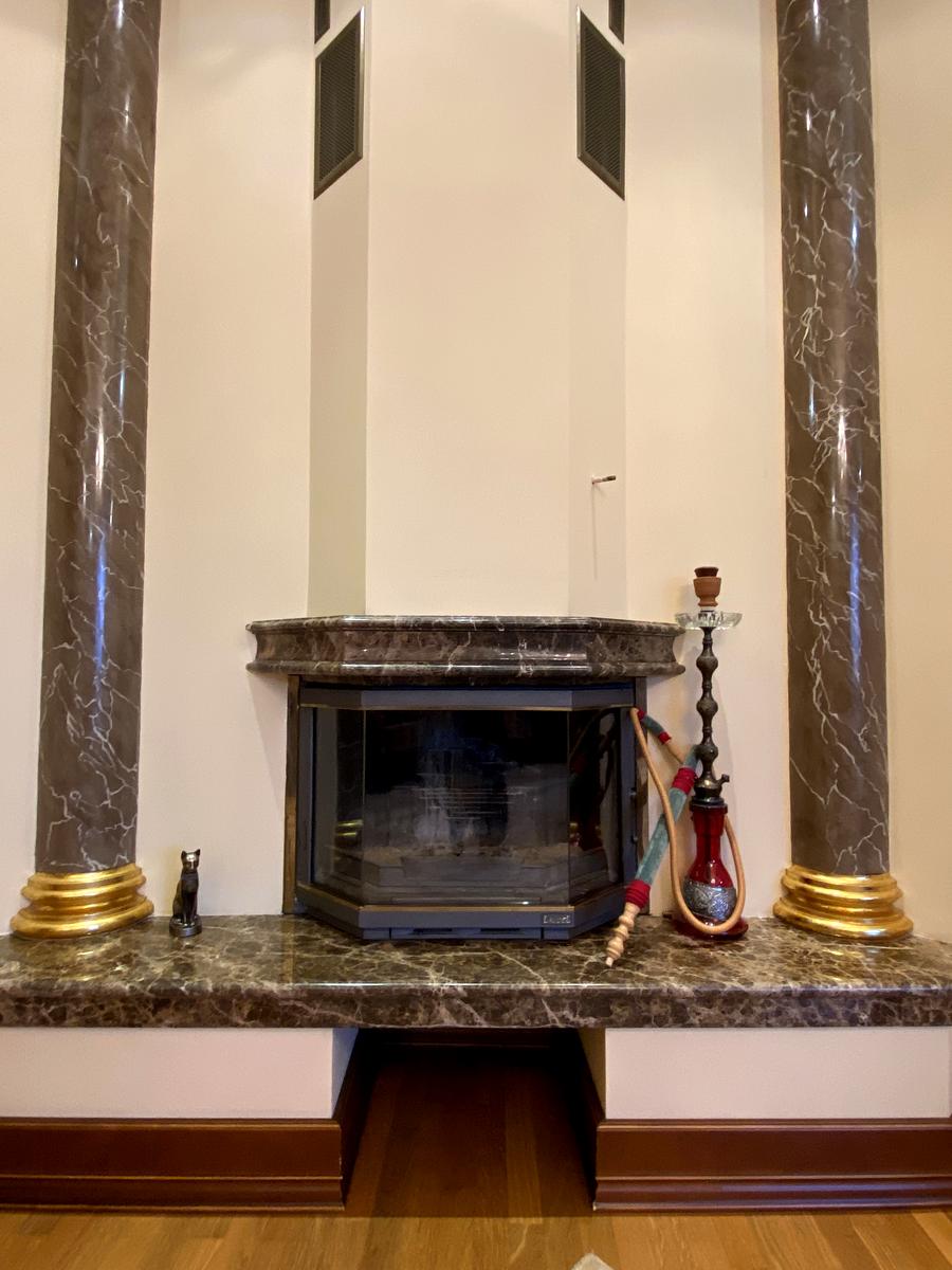 1872845411538551