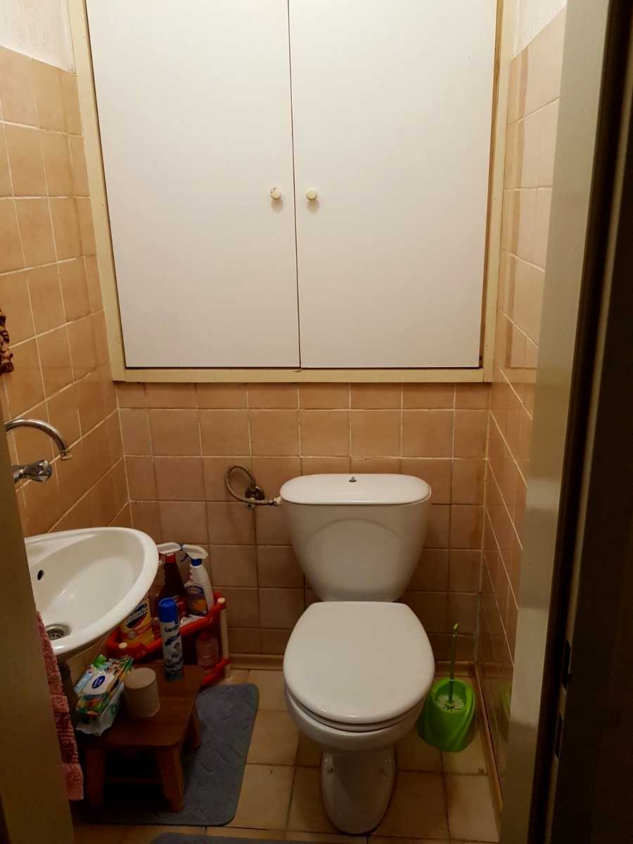 1872851574325752