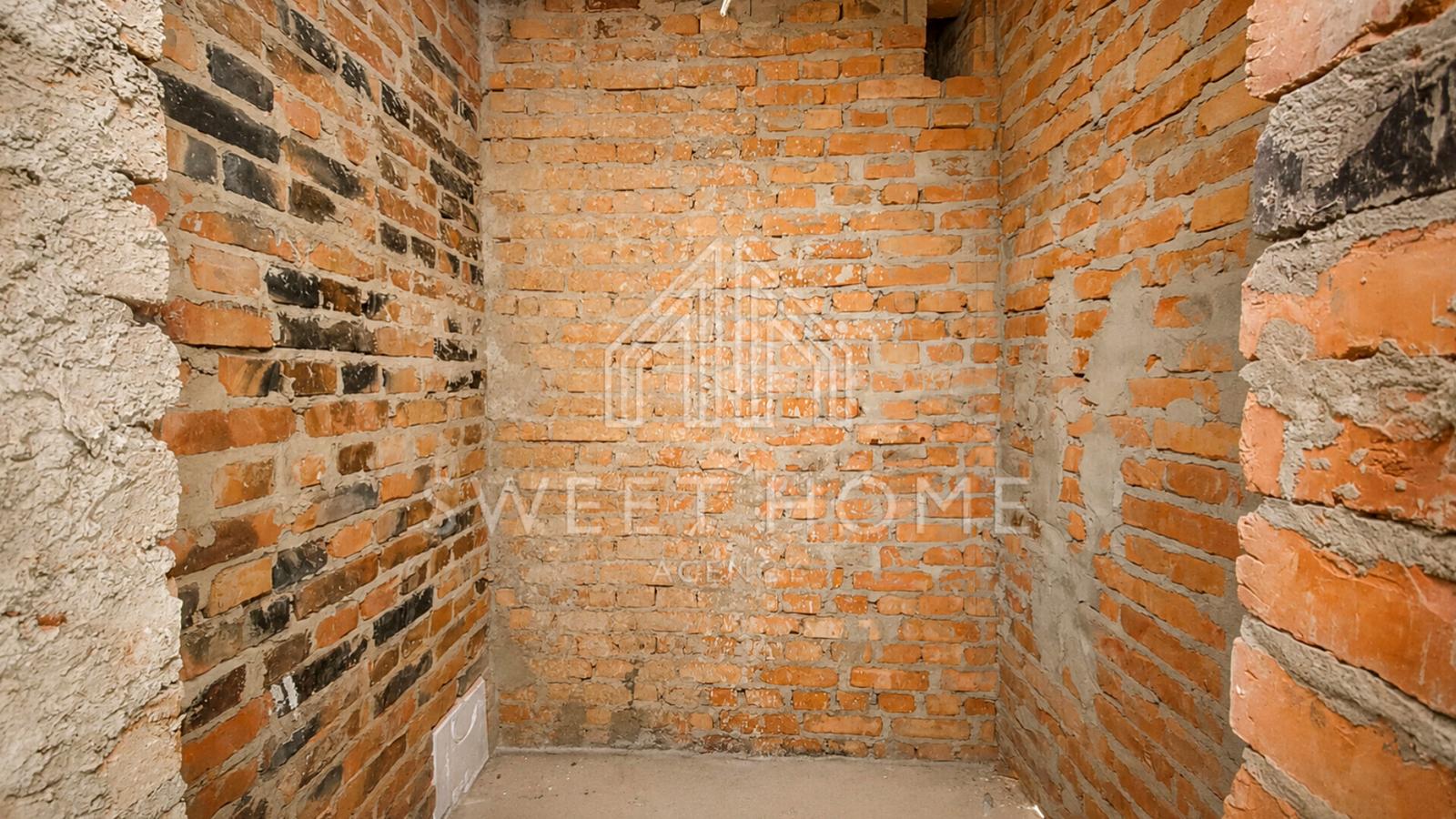 1872853253765341