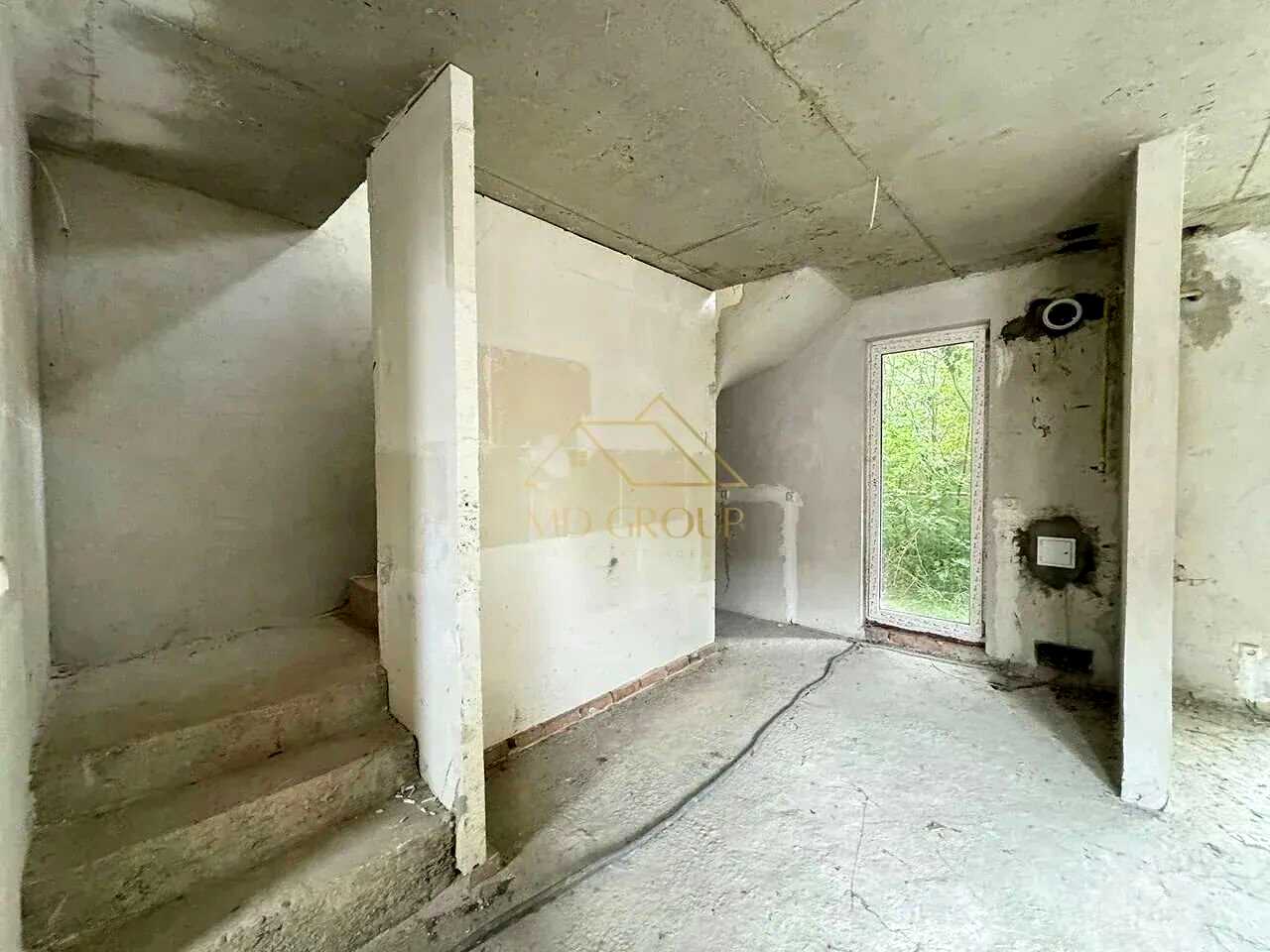 1872854035510574.jpg
