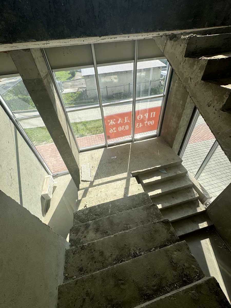 1872854428933487