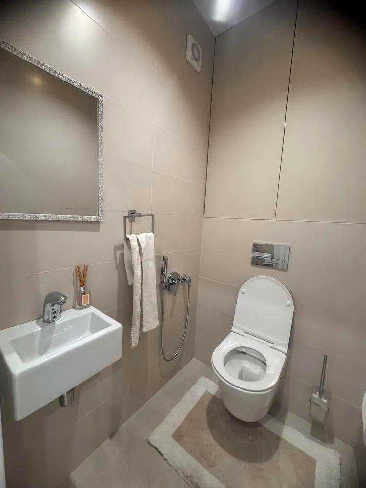 1872859277707512
