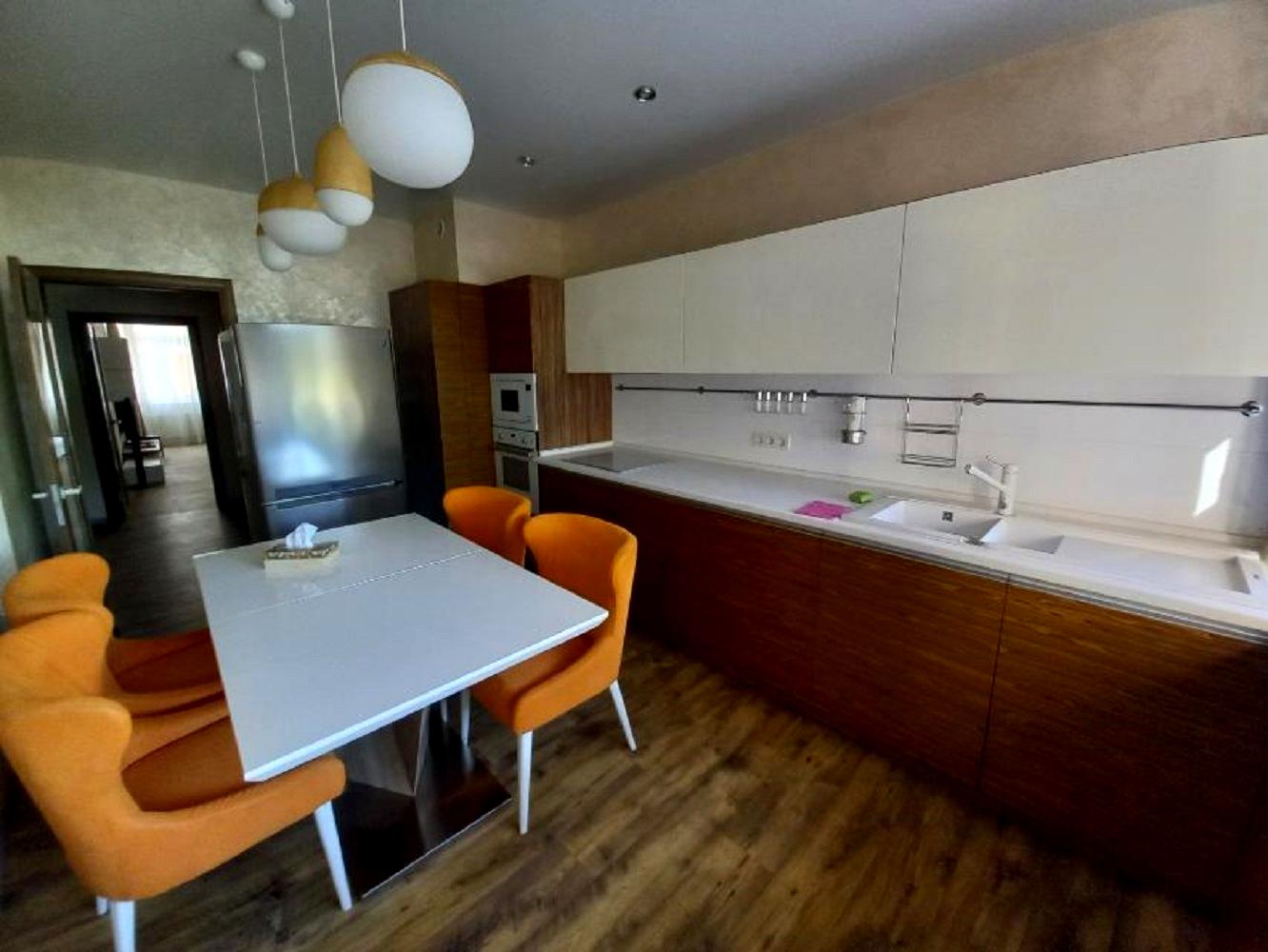 3-кімнатна квартира за адресою вул. Кармена Романа (площа 85 м²) 3-кімнатна квартира за адресою вул. Кармена Романа (площа 85 м²) - Atlanta.ua