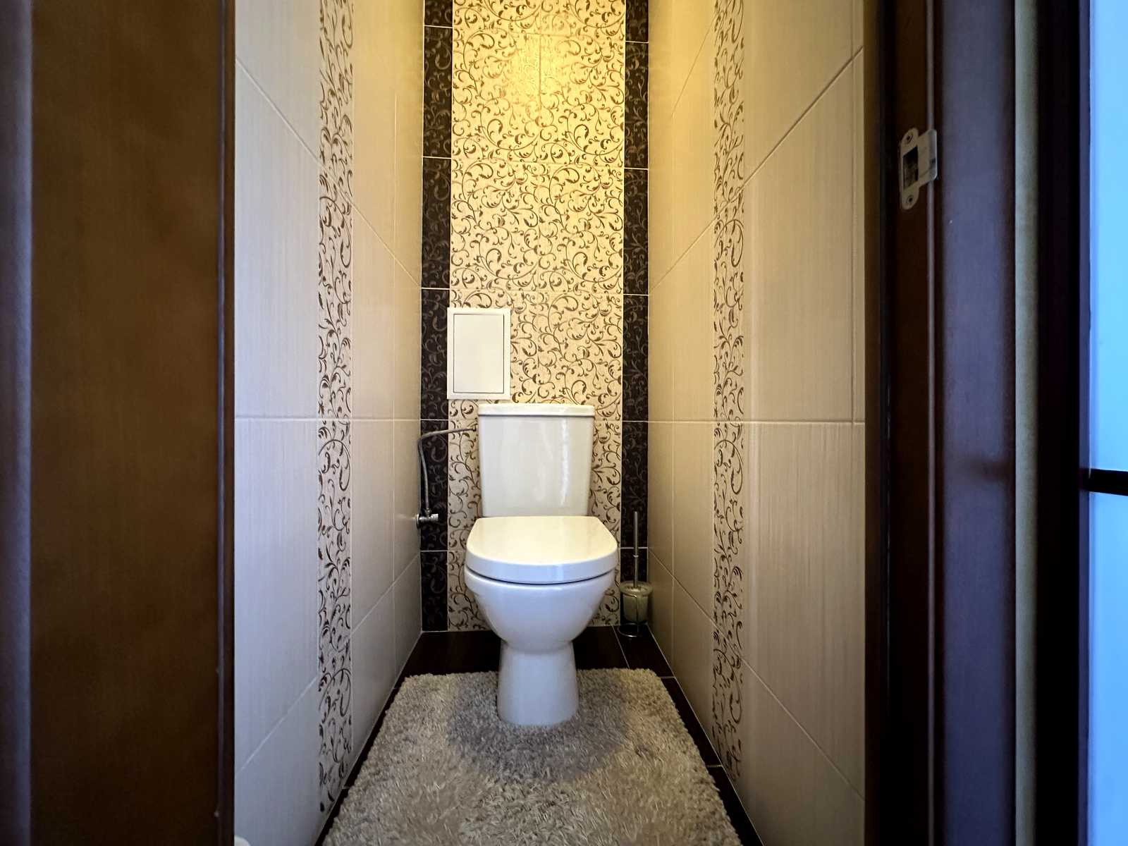 1872863403361970