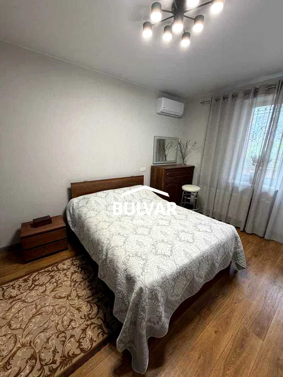 1872863702954861