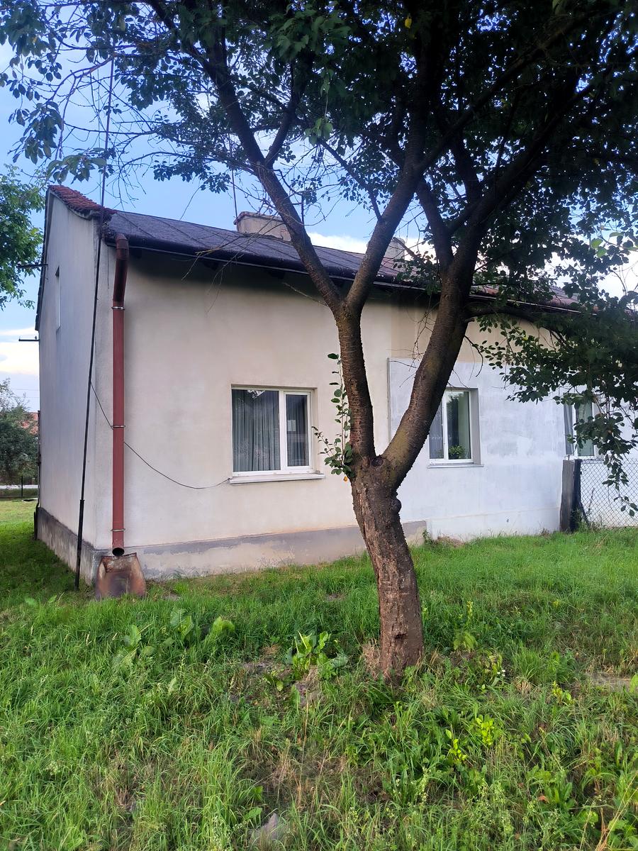 1872863713416104