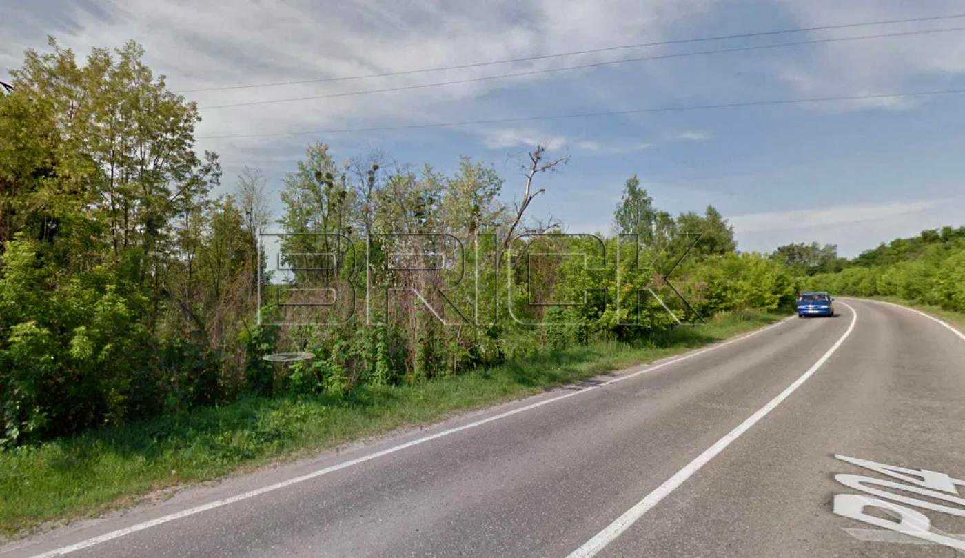 1872866772246845