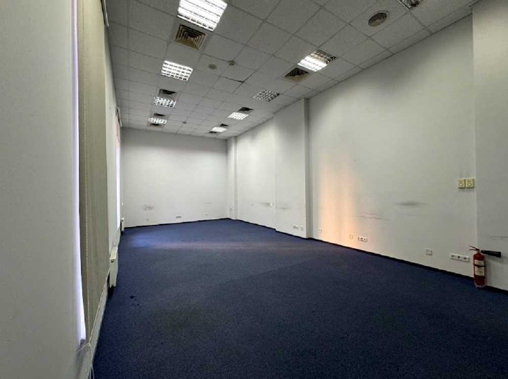 1872866871416375