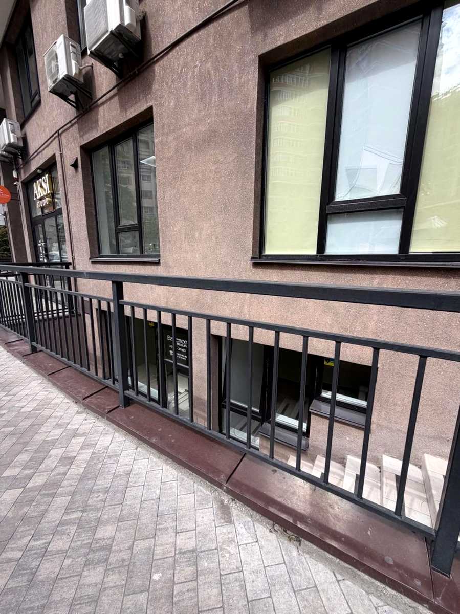 1872867582786396