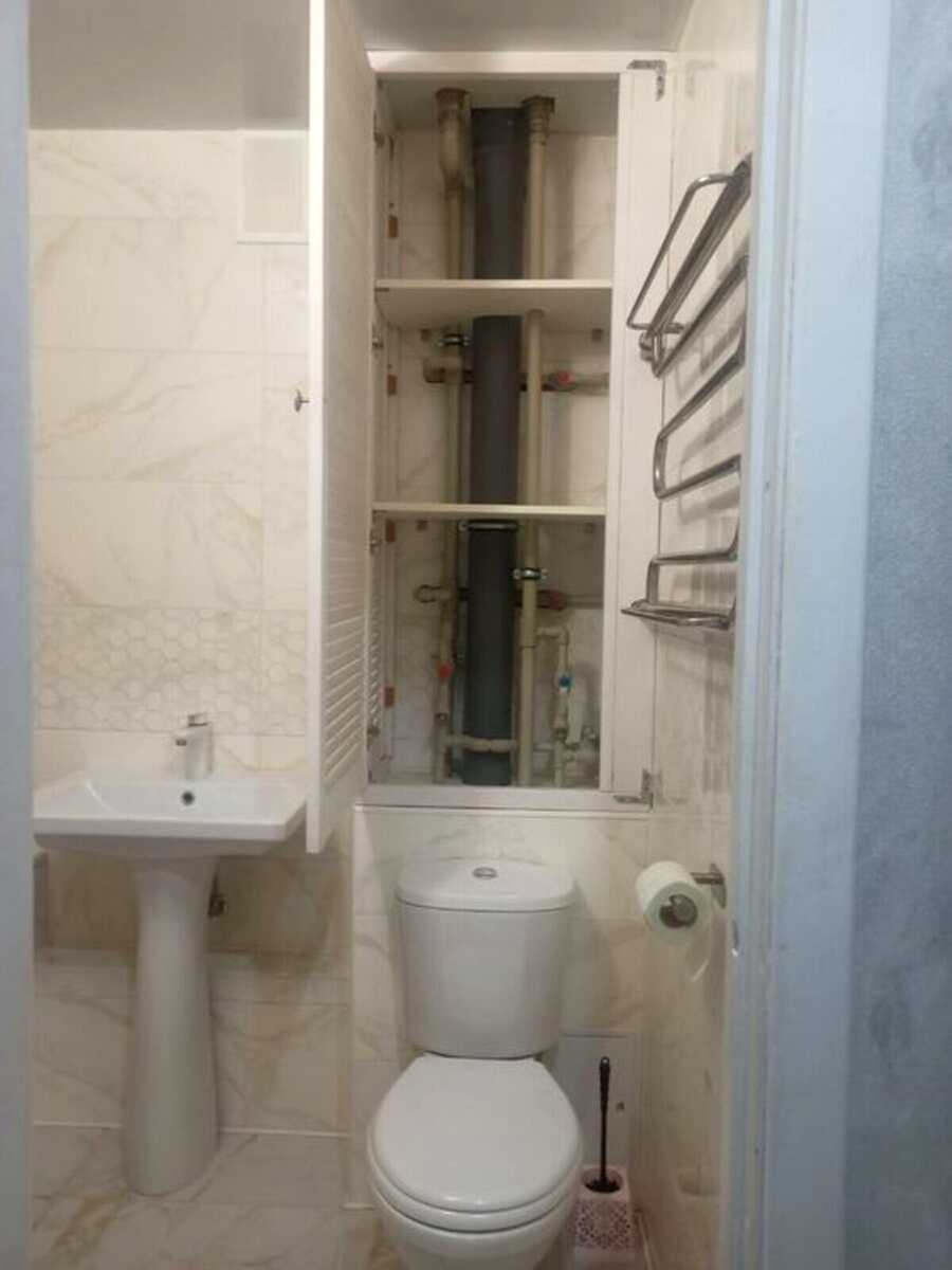 1872873211222232