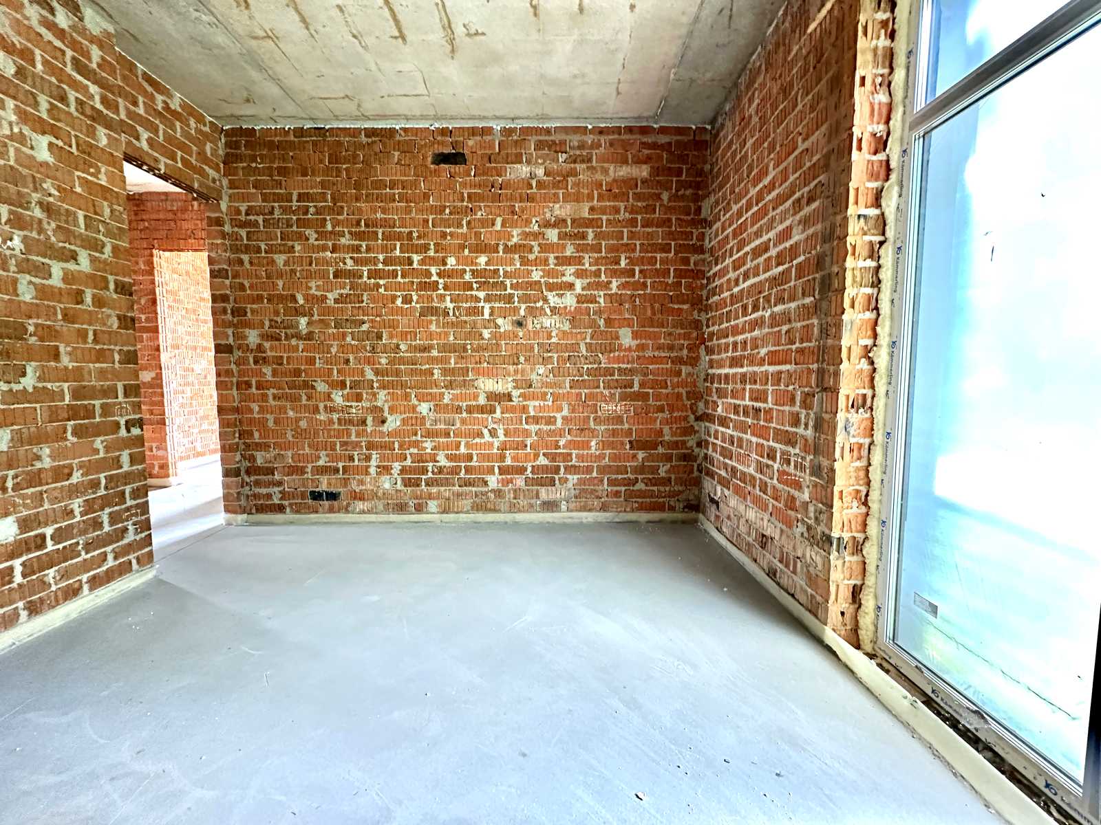 1872873261040141
