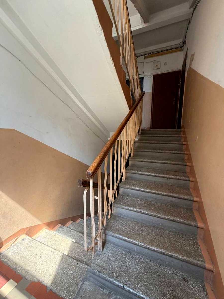 1872877251624966