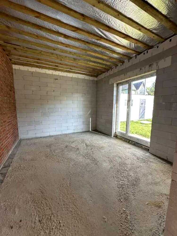 1872877569365725