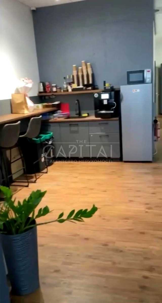 1872897655887220