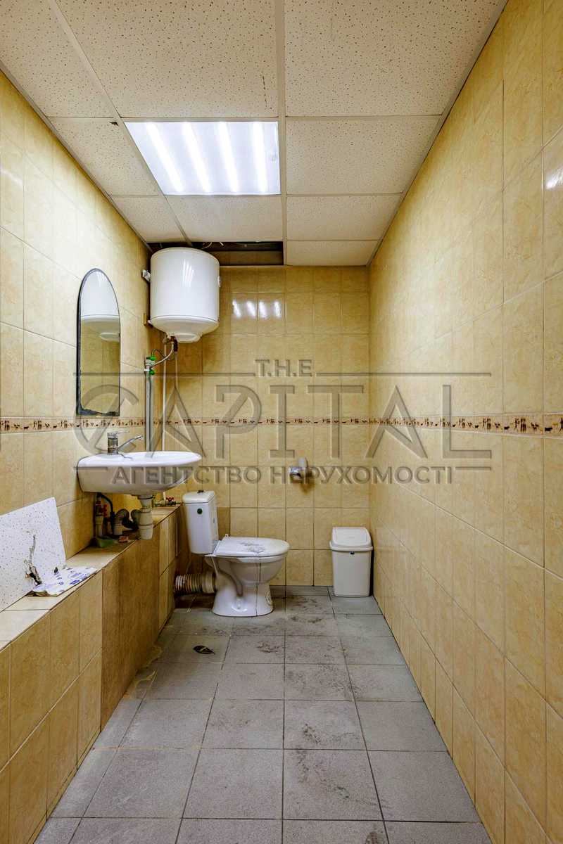 1872898814547294