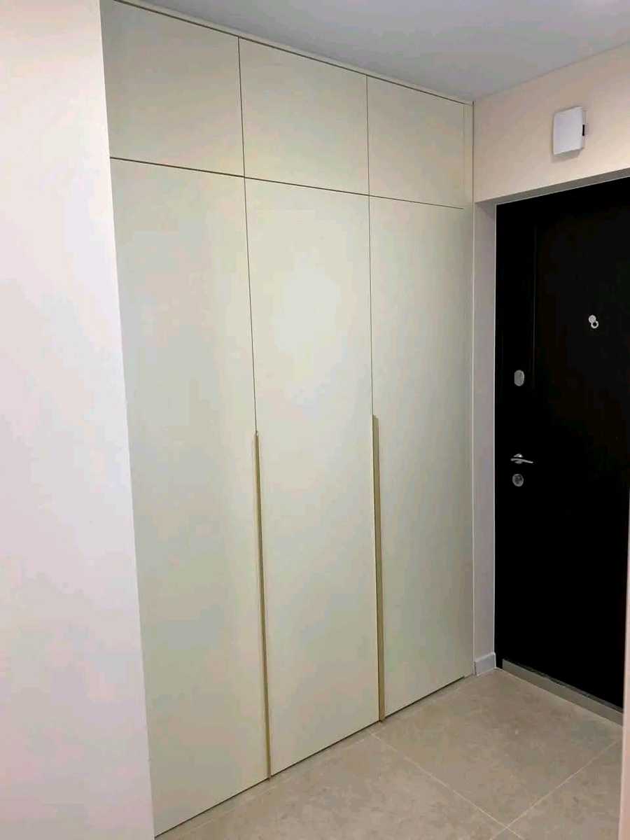 1872899850438829
