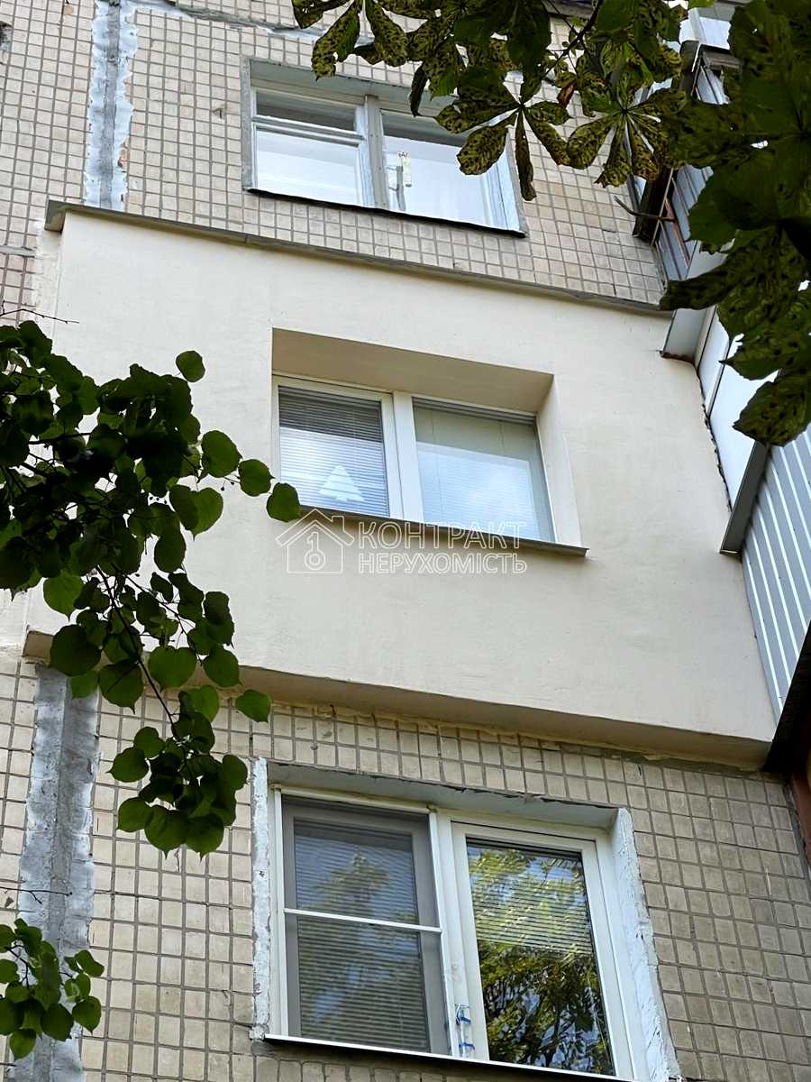 1872903284829882