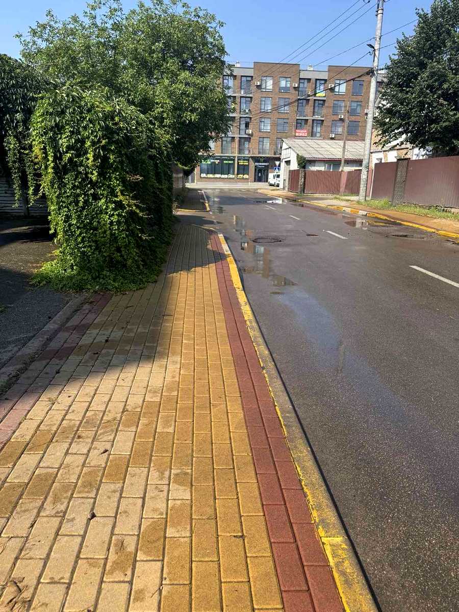 1872923433848209
