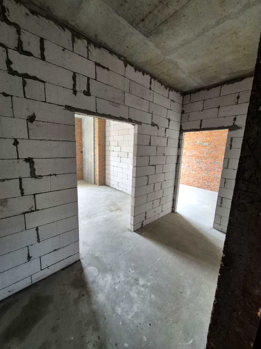 1872933005316426