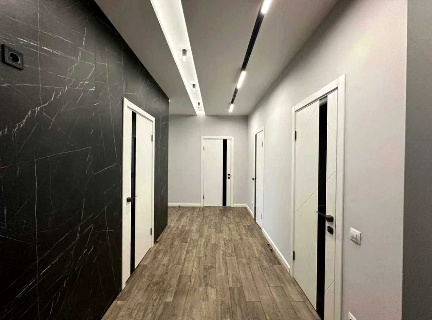 1872940113185941