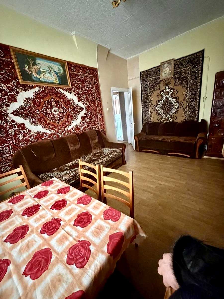 1872952156459971