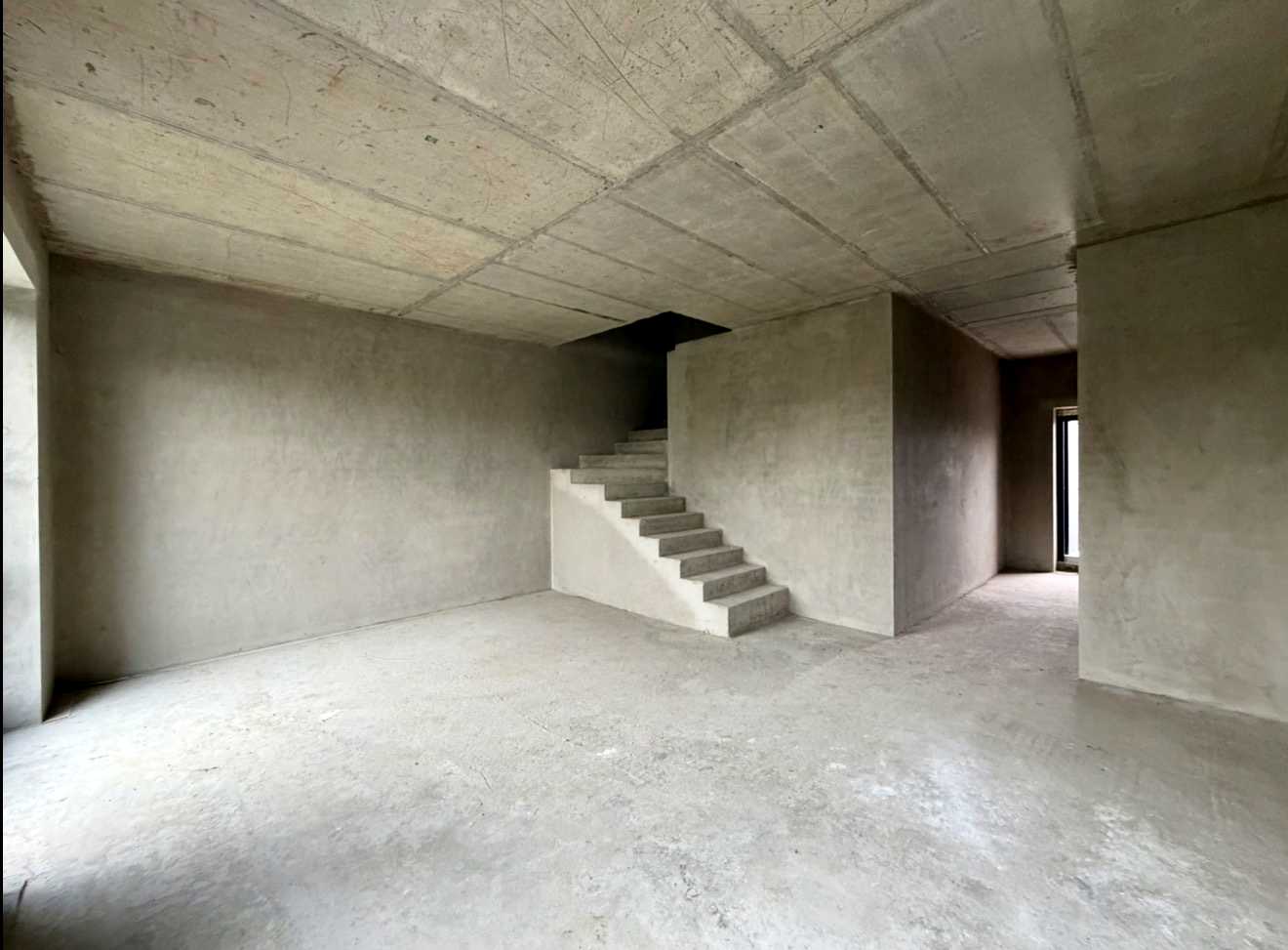 1872955852978064