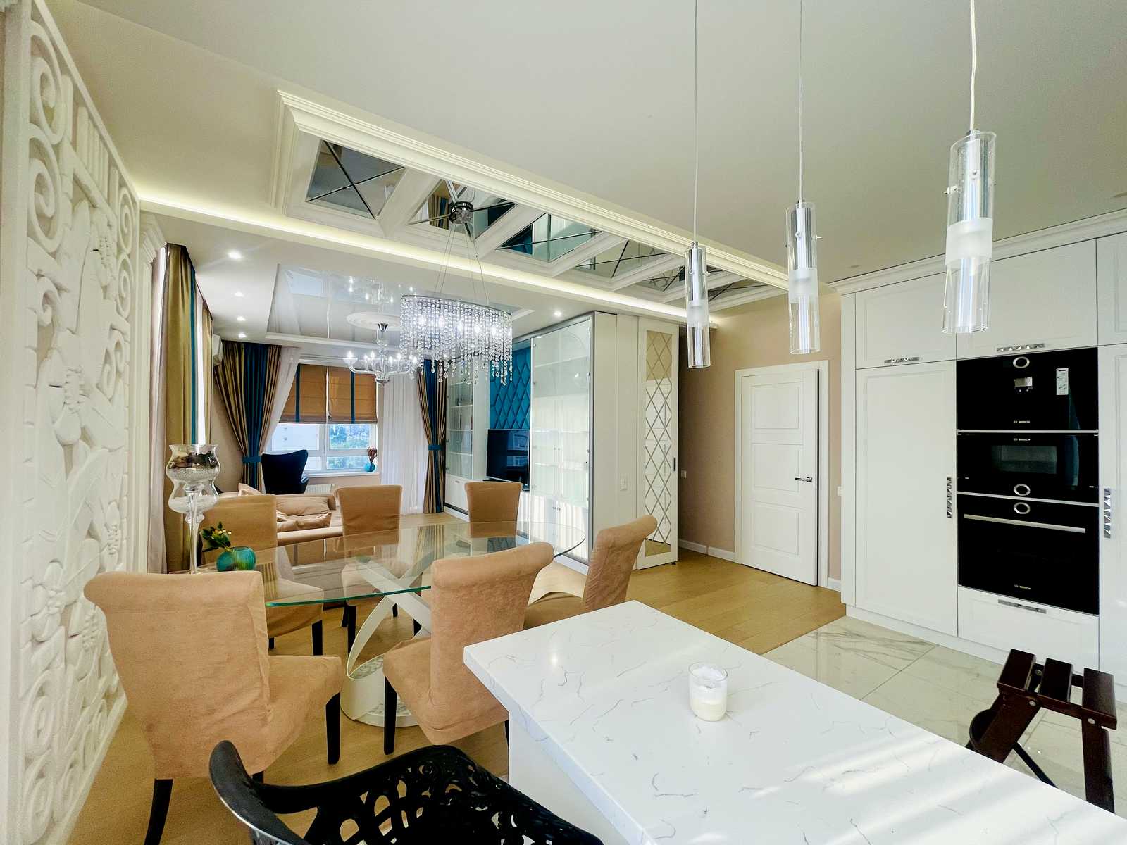 1872957615546104