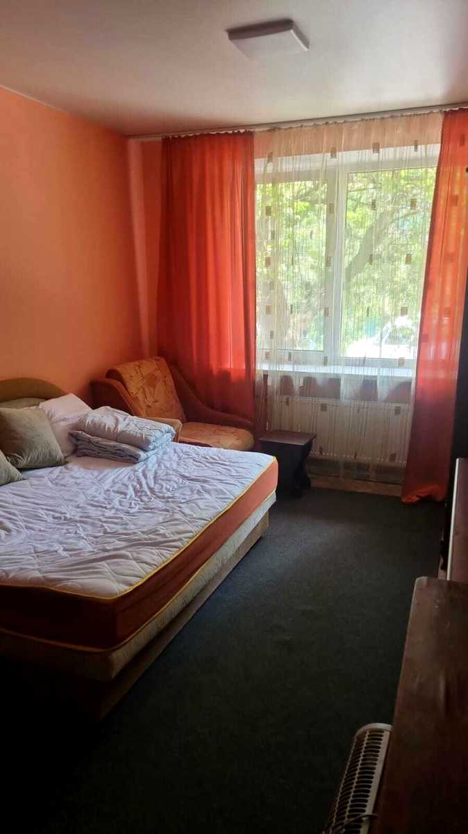 1872958029170680